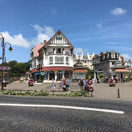 Refined Seaview Apartment De Haan